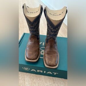 Kids Ariat boots